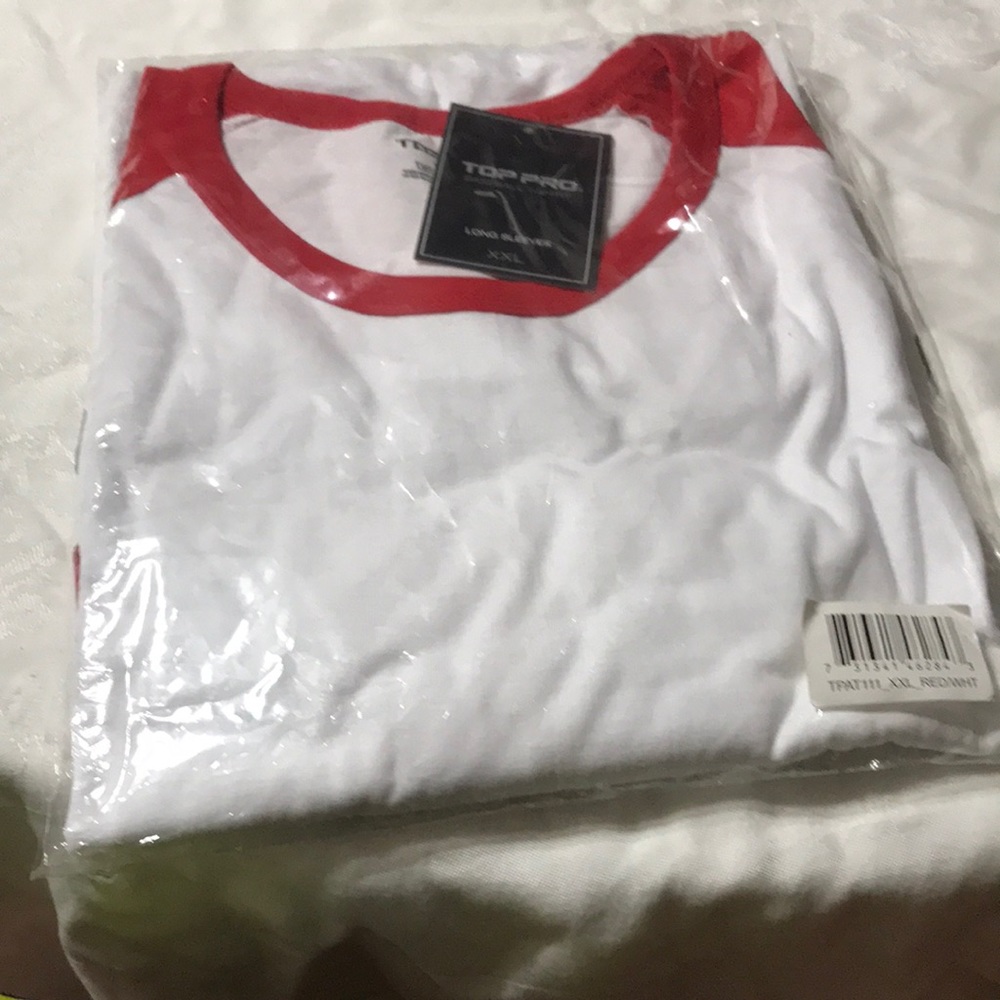 Men’s baseball t-shirt. Top Pro Red and white.